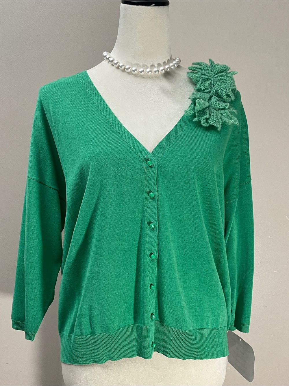 Magaschoni Green V-Neck Button-Front Cardigan with Shoulder Flower
